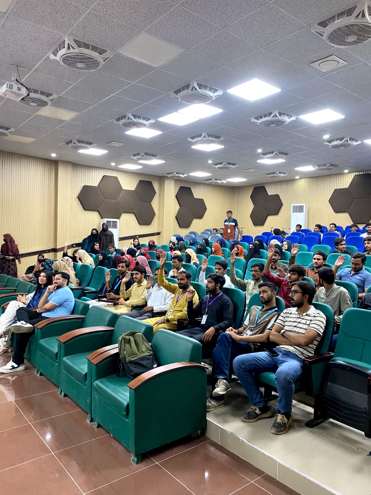 AWS CLOUD CONNECT | CPED BZU MULTAN